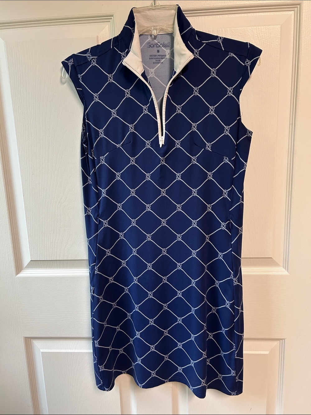 SanSoleil Navy Sleeveless Mini Dress with White Chain-Link Print